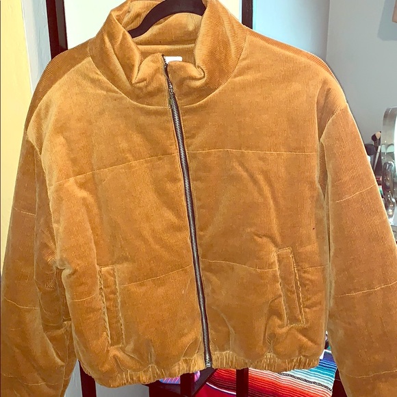 Jacket - Picture 1 of 3